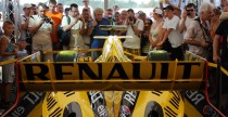 N-Gine Renault F1 Team Show